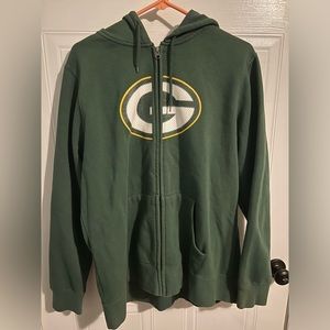 Majestic Green Bay Packer Zip Up